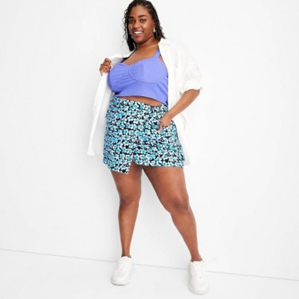 Women's Floral Print Ditsy Cargo Skirt Future Collective Multicolor Size 26 NWT